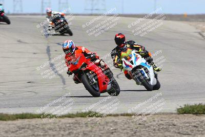 media/Mar-22-2025-TrackDaz (Sat) [[0456df0c41]]/Group B/Session 3 (Outside Grapevine)/
